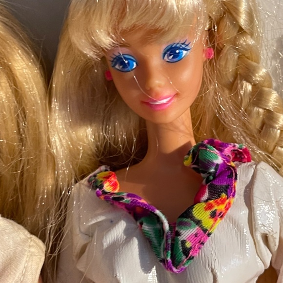 Large Collection of Vintage Barbie, Ken , Midge & Whitney Barbie Dolls- 8 Total - Picture 9 of 15